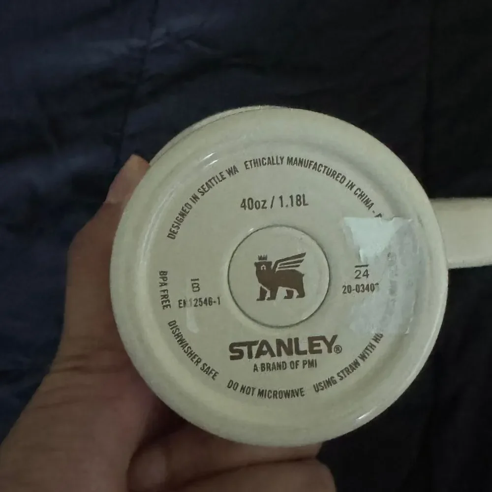Stanley x Calia - Picture 3 of 3